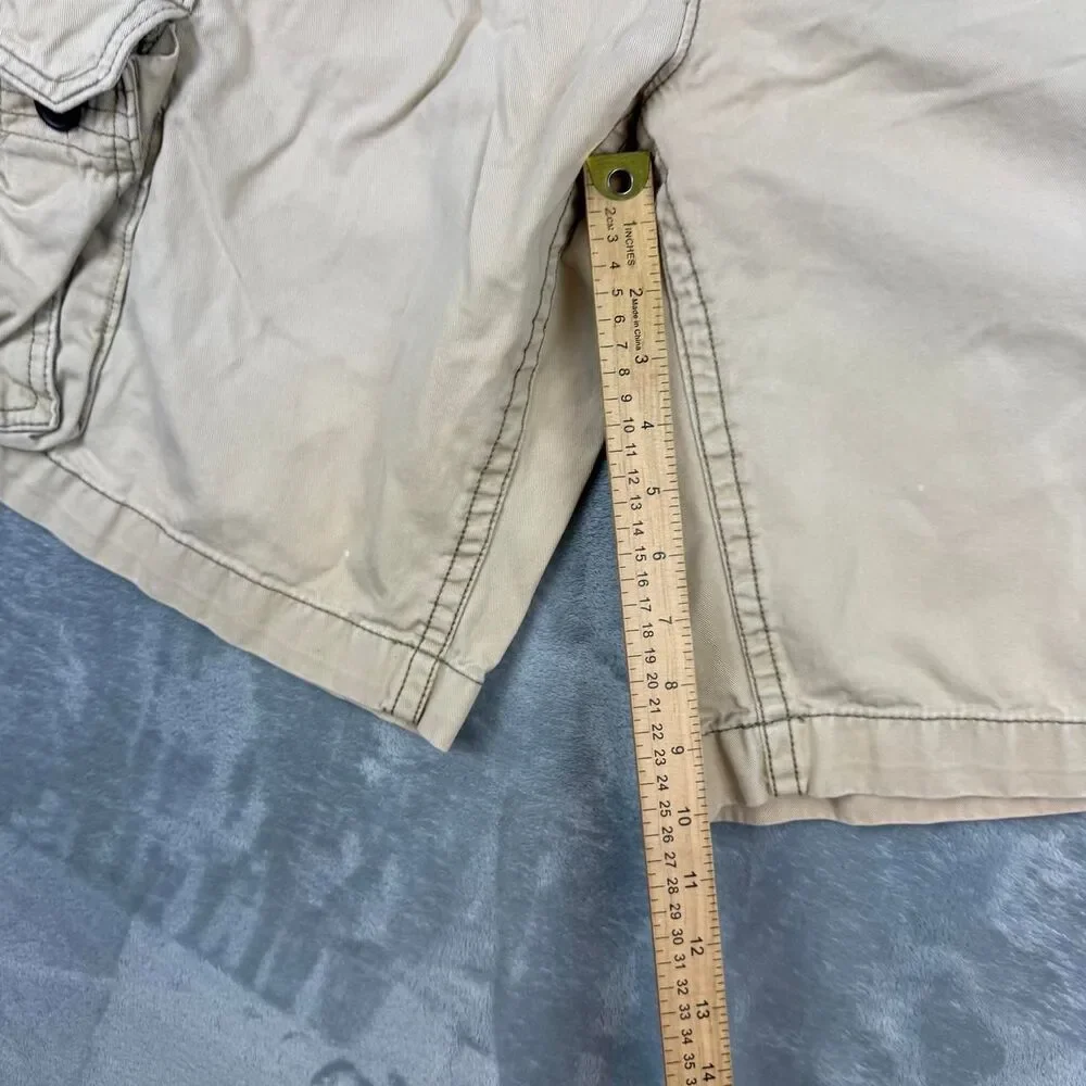 Aeropostale Men's Tan and Cream Shorts